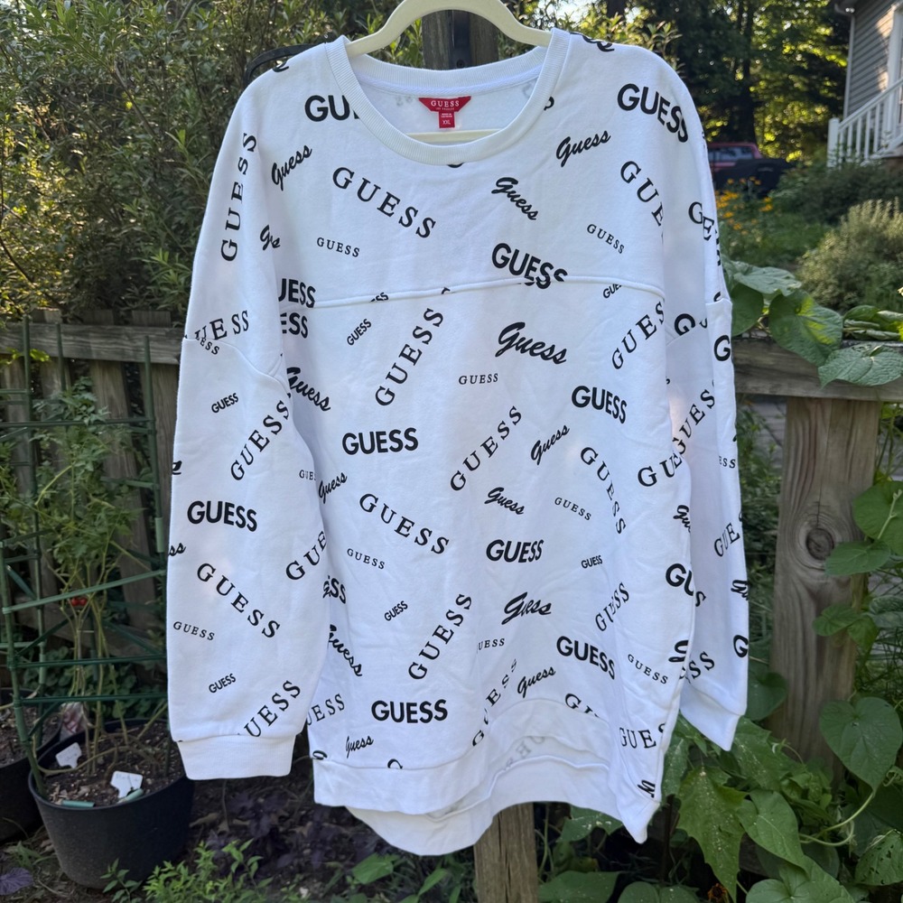 Guess Los Angeles Cozy Pamela Fleece Pullover White Black Logo Print XXL